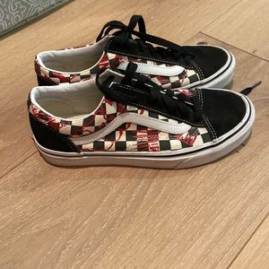 lace up vans